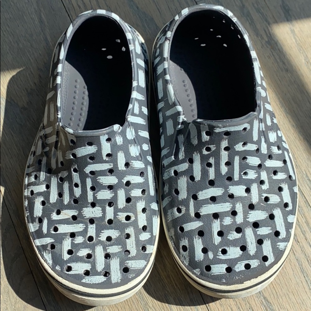 Native Shoes c10 size